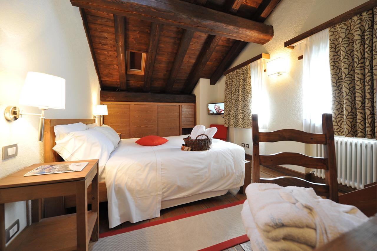 Maison Tissiere Antey-Saint-André Buitenkant foto